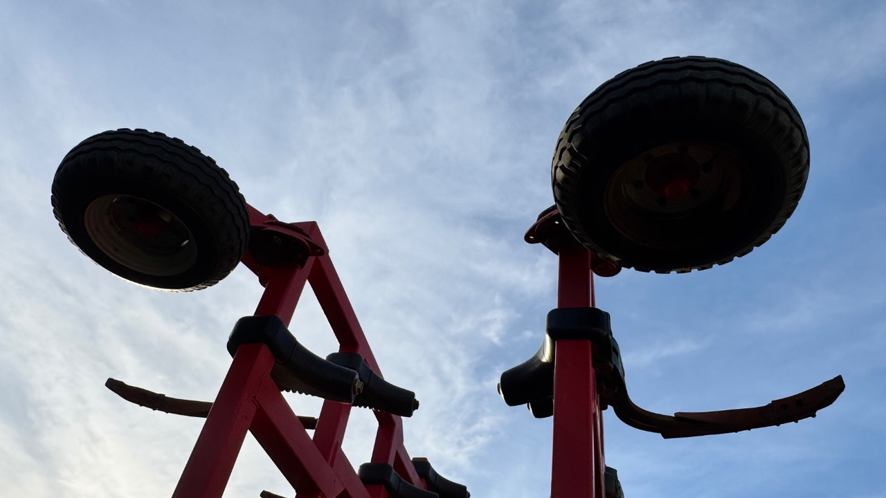 Horsch Tiger 8AS Reifenpacker TopRing - Coltivatore: foto 3 Horsch Tiger 8AS Reifenpacker TopRing - Coltivatore: foto 3