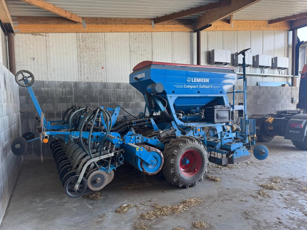 Lemken Compact Solitair 9/400 Zirkon 10 starr - Seminatrice combinata: foto 1 Lemken Compact Solitair 9/400 Zirkon 10 starr - Seminatrice combinata: foto 1