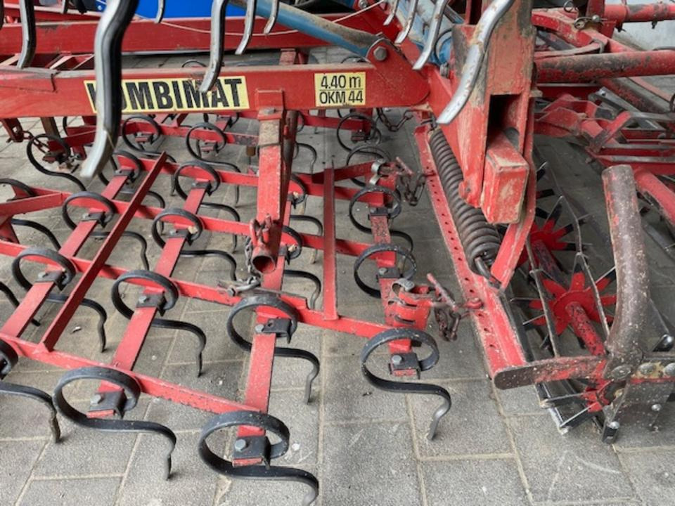 Saatbeetkombination Rau 440cm - Coltivatore: foto 2 Saatbeetkombination Rau 440cm - Coltivatore: foto 2