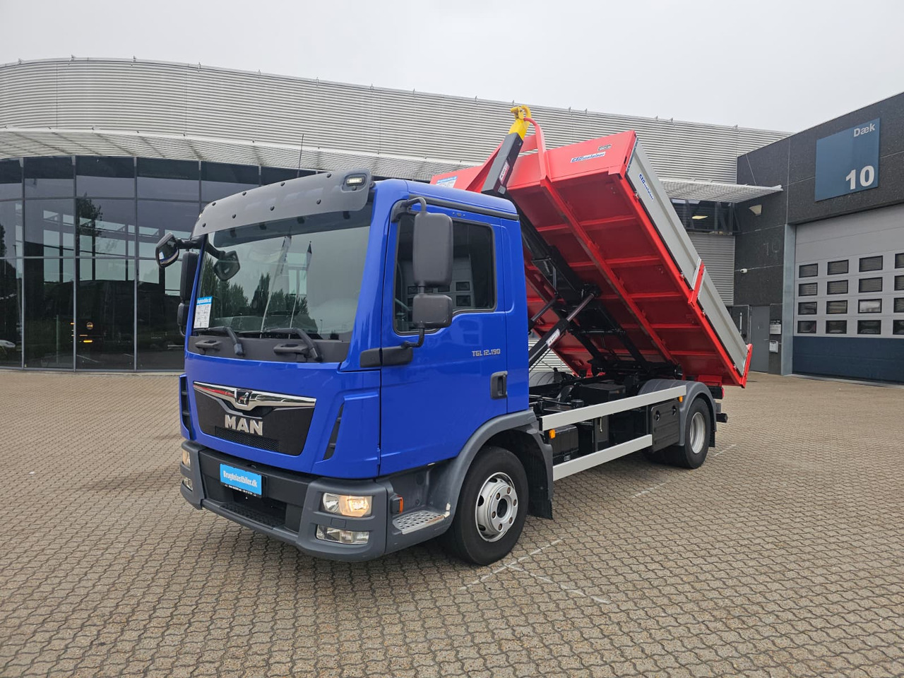 MAN TGL 12.190 BL - Autocarro scarrabile: foto 1 MAN TGL 12.190 BL - Autocarro scarrabile: foto 1