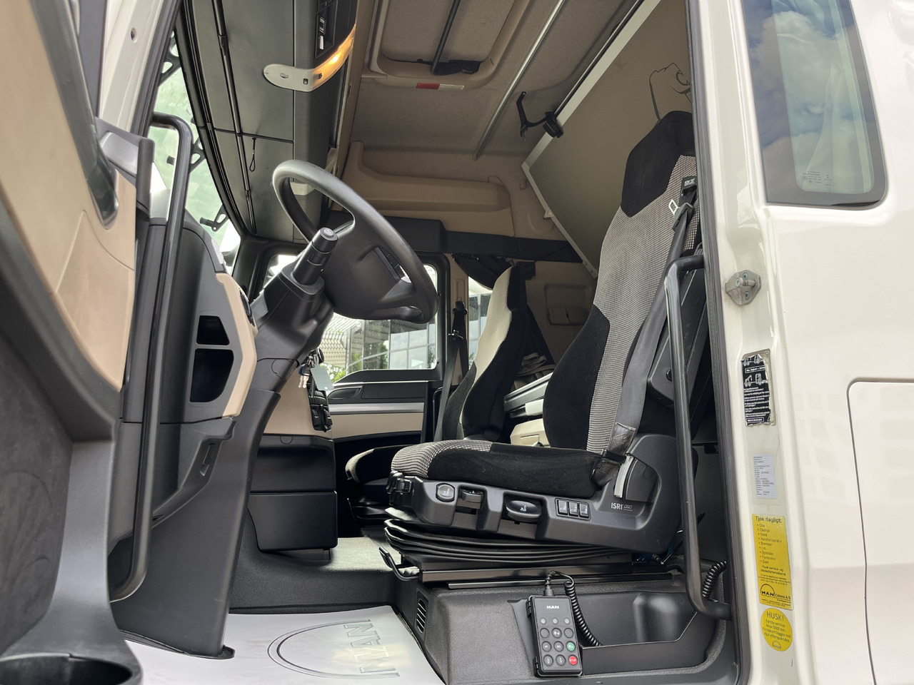 MAN TGX 26.470 6x2-2 - Trattore stradale: foto 5 MAN TGX 26.470 6x2-2 - Trattore stradale: foto 5