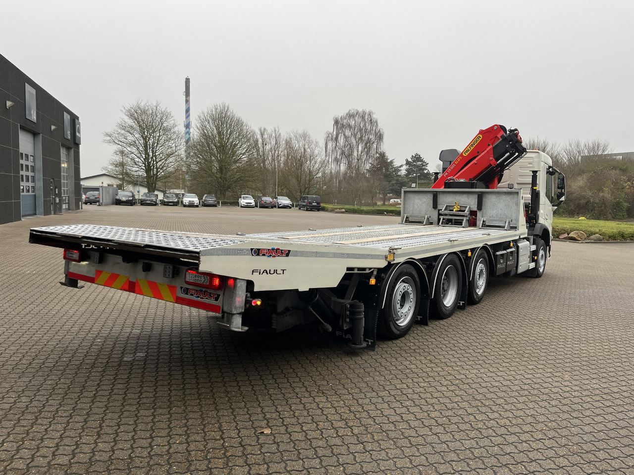 Volvo FM500 - Camion bisarca, Camion con gru: foto 5 Volvo FM500 - Camion bisarca, Camion con gru: foto 5