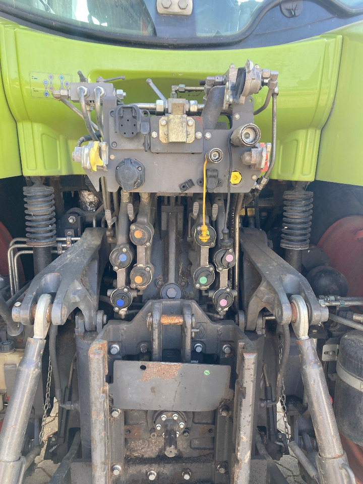 CLAAS Arion 650 CMATIC - Trattore: foto 4 CLAAS Arion 650 CMATIC - Trattore: foto 4