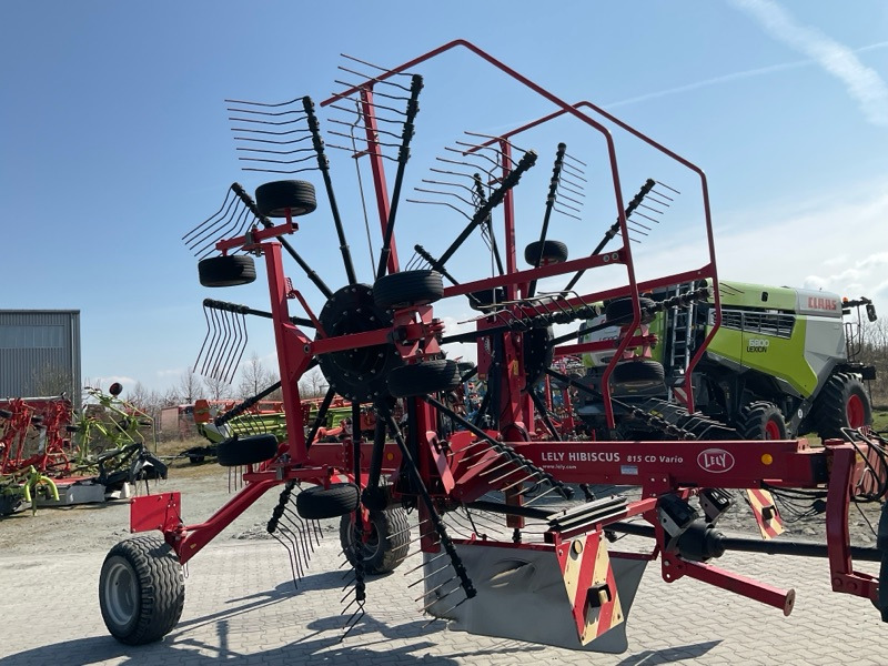 Lely Hibiscus 815 CD Vario - Voltafieno: foto 1 Lely Hibiscus 815 CD Vario - Voltafieno: foto 1