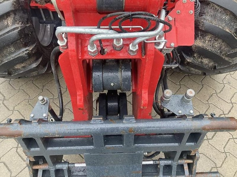 Schäffer 6680T - Pala gommata telescopica: foto 5 Schäffer 6680T - Pala gommata telescopica: foto 5