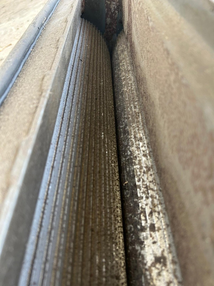 Macchina da raccolta CLAAS Jaguar 890 mit Kemper 360 und PU: foto 30