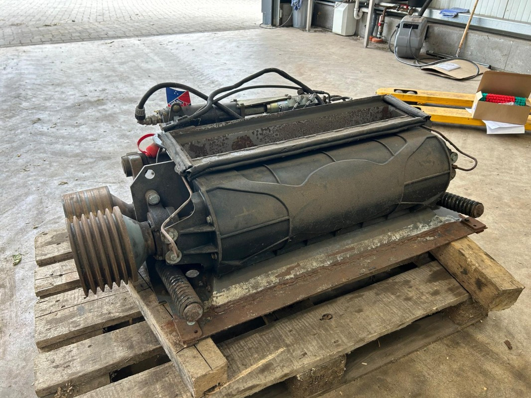 Macchina da raccolta CLAAS Jaguar 890 mit Kemper 360 und PU: foto 28