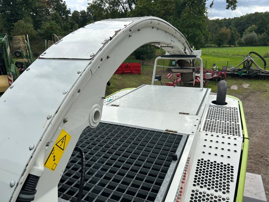 Macchina da raccolta CLAAS Jaguar 890 mit Kemper 360 und PU: foto 38