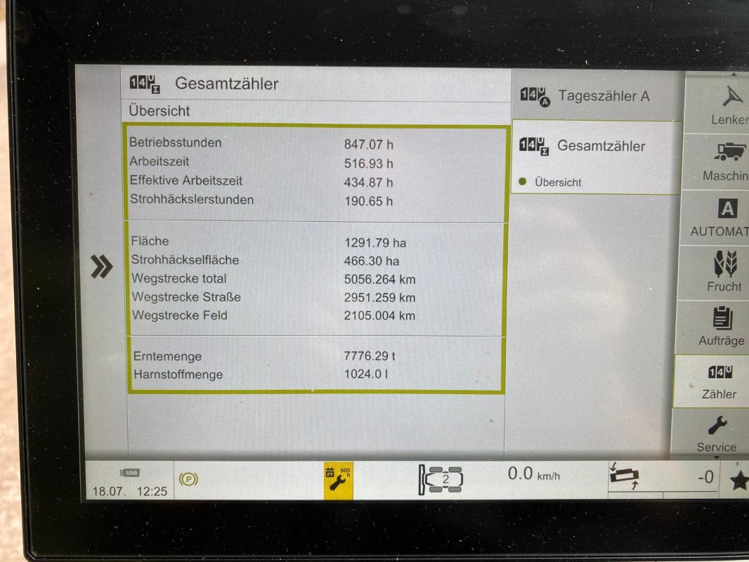 CLAAS Lexion 6800 mit Vario 930 Schneidwerk - Mietitrebbia: foto 4 CLAAS Lexion 6800 mit Vario 930 Schneidwerk - Mietitrebbia: foto 4