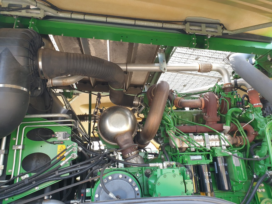 John Deere 8500 - Macchina da raccolta: foto 4 John Deere 8500 - Macchina da raccolta: foto 4