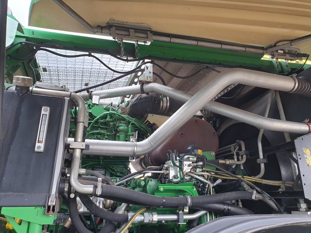 Macchina da raccolta John Deere 8600: foto 11