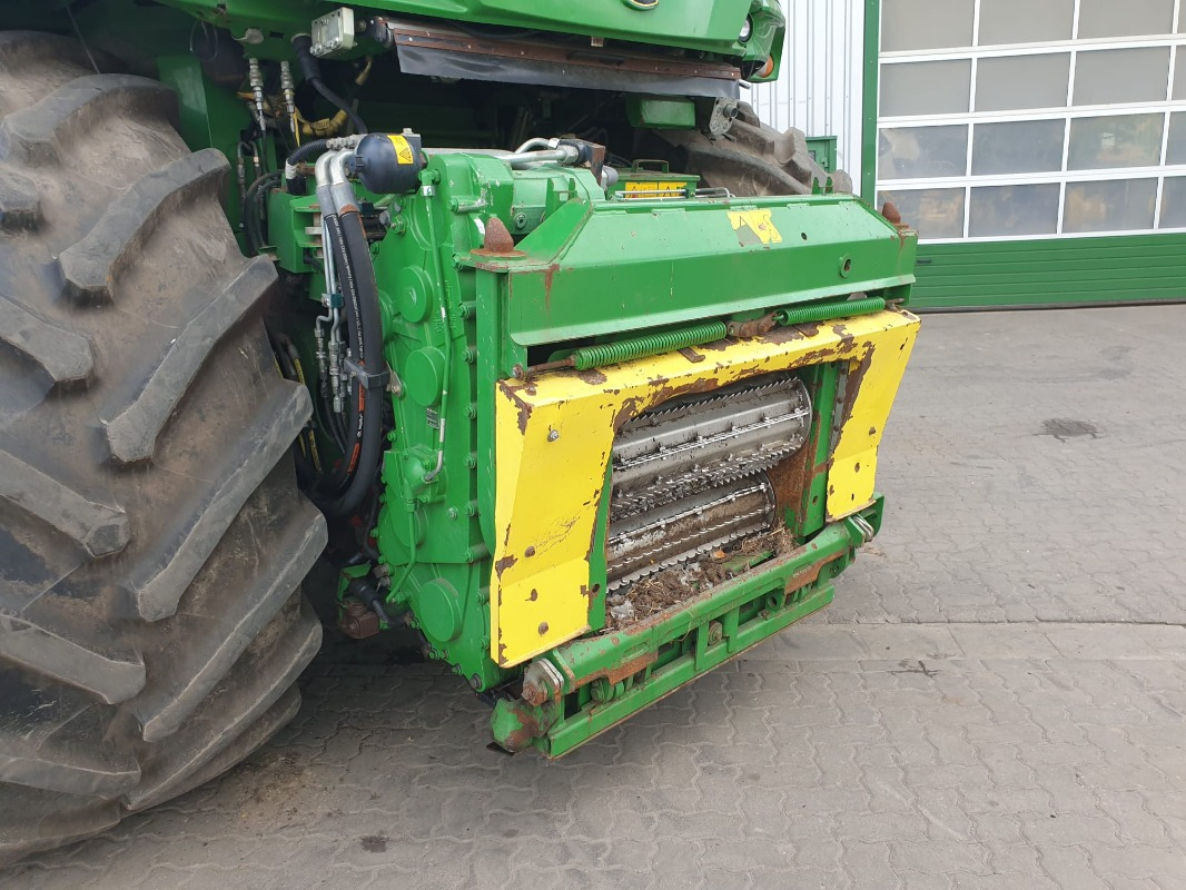 Macchina da raccolta John Deere 8600: foto 15