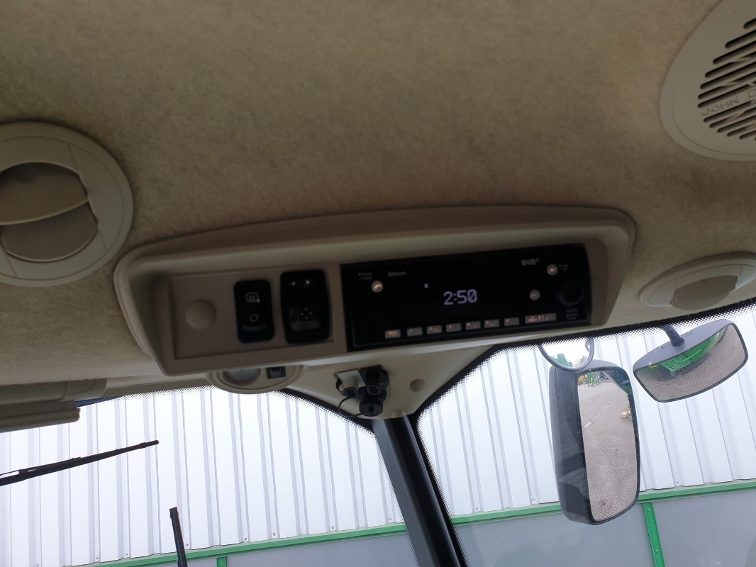 John Deere S770 - Mietitrebbia: foto 4 John Deere S770 - Mietitrebbia: foto 4