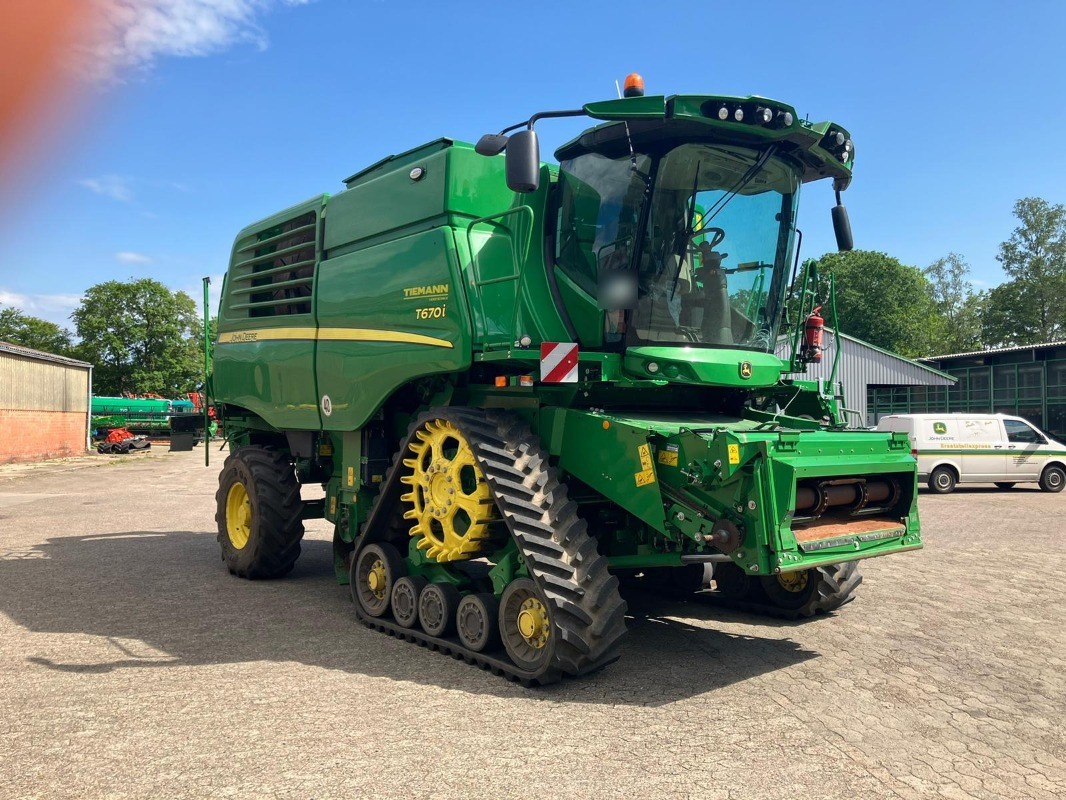 John Deere T670 - Mietitrebbia: foto 4 John Deere T670 - Mietitrebbia: foto 4