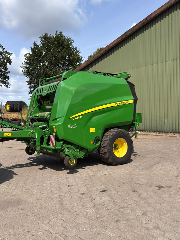 John Deere V461R - Fasciatore: foto 1 John Deere V461R - Fasciatore: foto 1