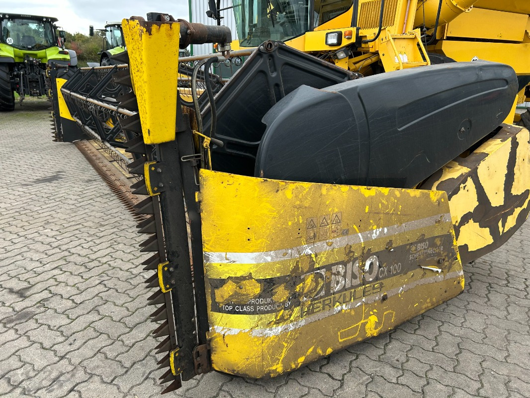 New Holland TX 68 Plus - Mietitrebbia: foto 3 New Holland TX 68 Plus - Mietitrebbia: foto 3