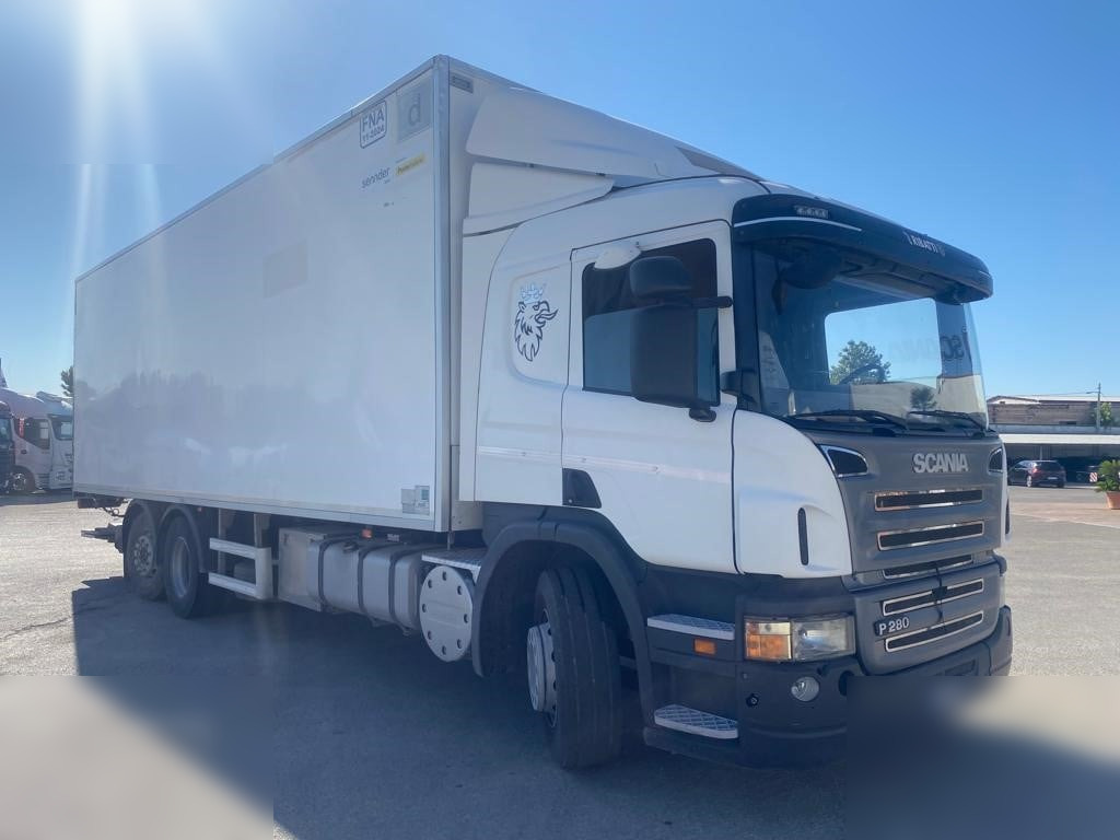 SCANIA P280 - Autocarro furgonato: foto 2 SCANIA P280 - Autocarro furgonato: foto 2