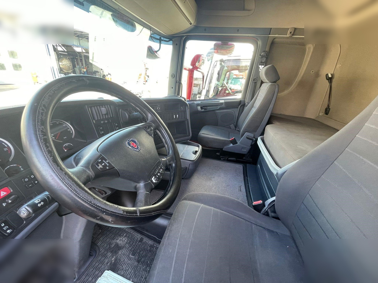 SCANIA R450 - Autocarro portacontainer/ Caisse interchangeable: foto 3 SCANIA R450 - Autocarro portacontainer/ Caisse interchangeable: foto 3