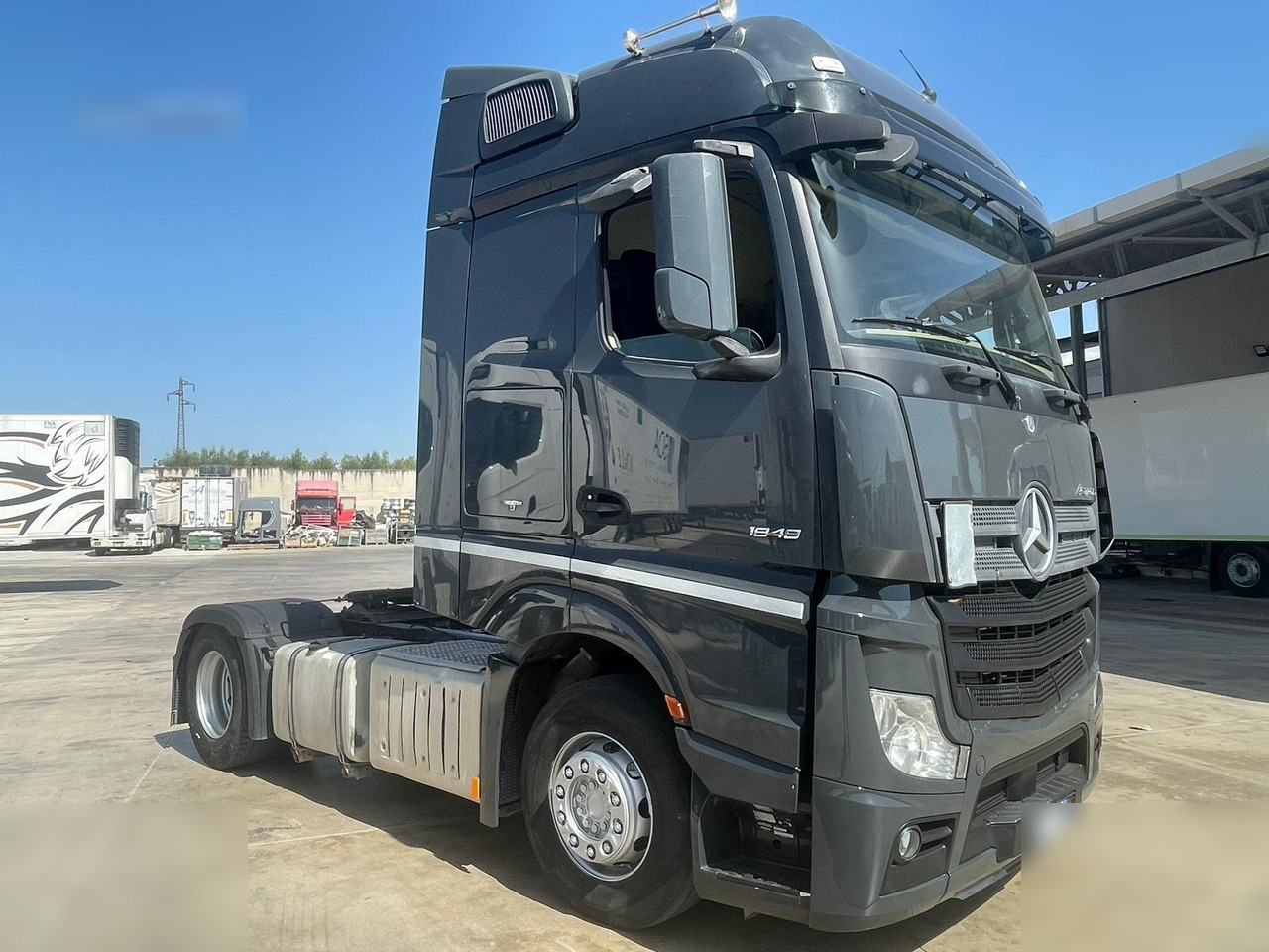 MERCEDES-BENZ ACTROS 1848 - Trattore stradale: foto 2 MERCEDES-BENZ ACTROS 1848 - Trattore stradale: foto 2