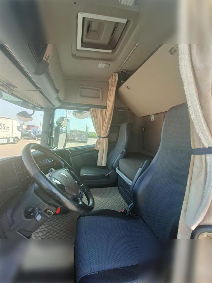 SCANIA R490 - Trattore stradale: foto 5 SCANIA R490 - Trattore stradale: foto 5
