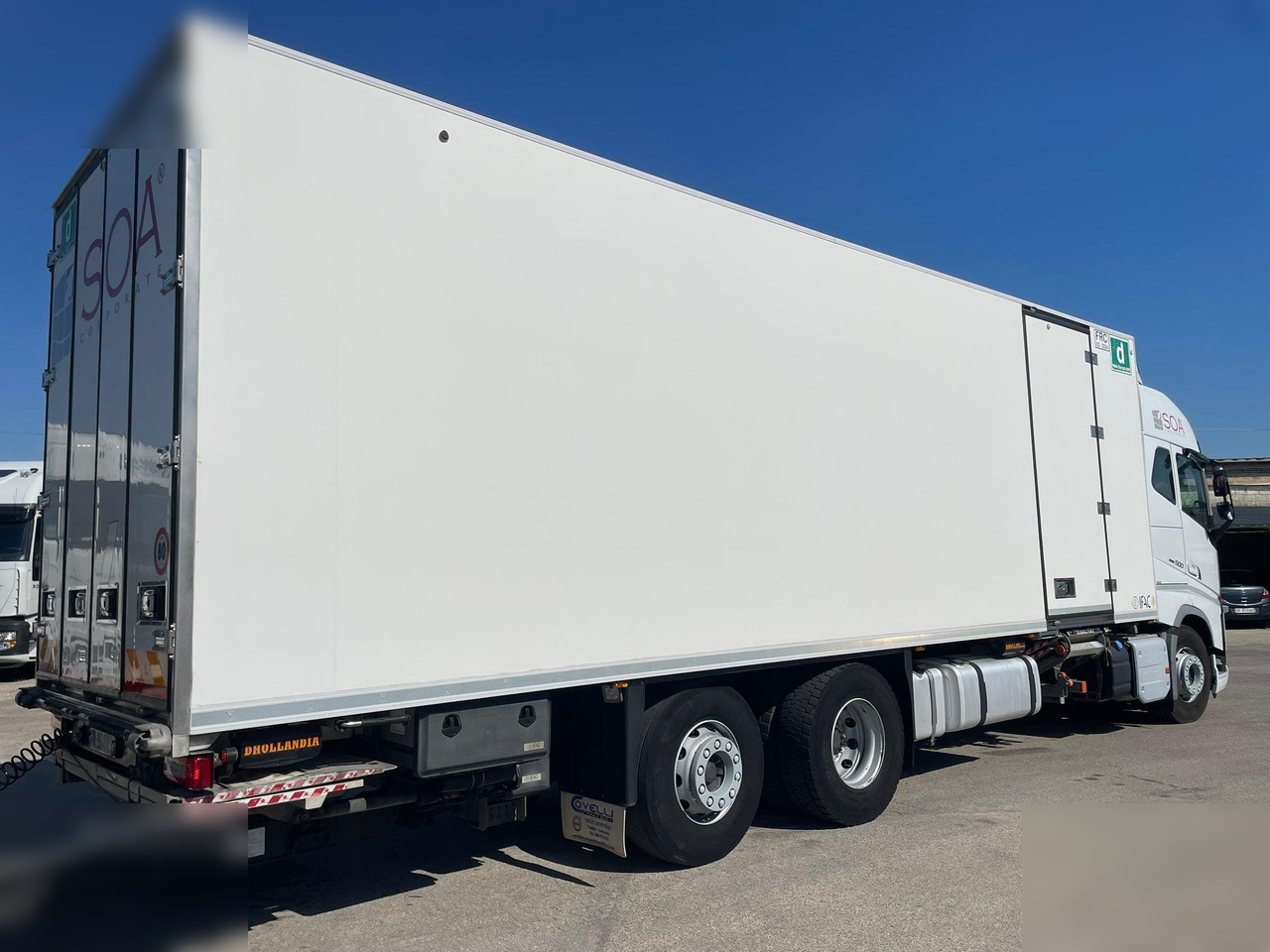 VOLVO FH500 - Autocarro frigorifero: foto 3 VOLVO FH500 - Autocarro frigorifero: foto 3
