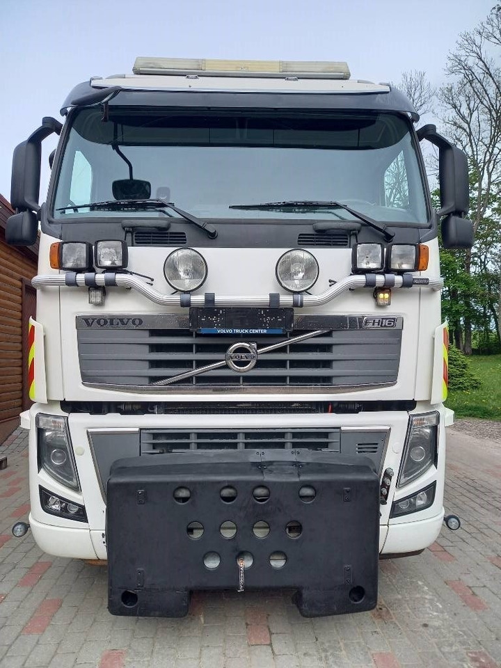 Volvo FH 16, 8x4 , RETARDER, BIG AXLES, GW 39500KG - Autocarro ribaltabile: foto 4 Volvo FH 16, 8x4 , RETARDER, BIG AXLES, GW 39500KG - Autocarro ribaltabile: foto 4