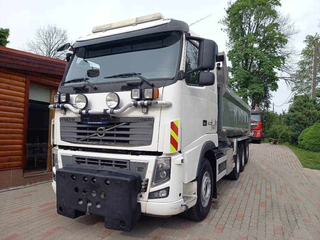 Volvo FH 16, 8x4 , RETARDER, BIG AXLES, GW 39500KG - Autocarro ribaltabile: foto 3 Volvo FH 16, 8x4 , RETARDER, BIG AXLES, GW 39500KG - Autocarro ribaltabile: foto 3
