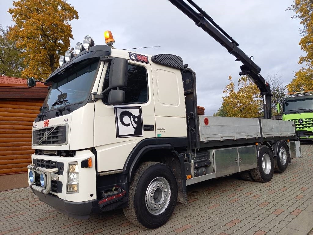 Volvo FM 300, 6x2, HIAB CRANE - Camion con gru: foto 2 Volvo FM 300, 6x2, HIAB CRANE - Camion con gru: foto 2