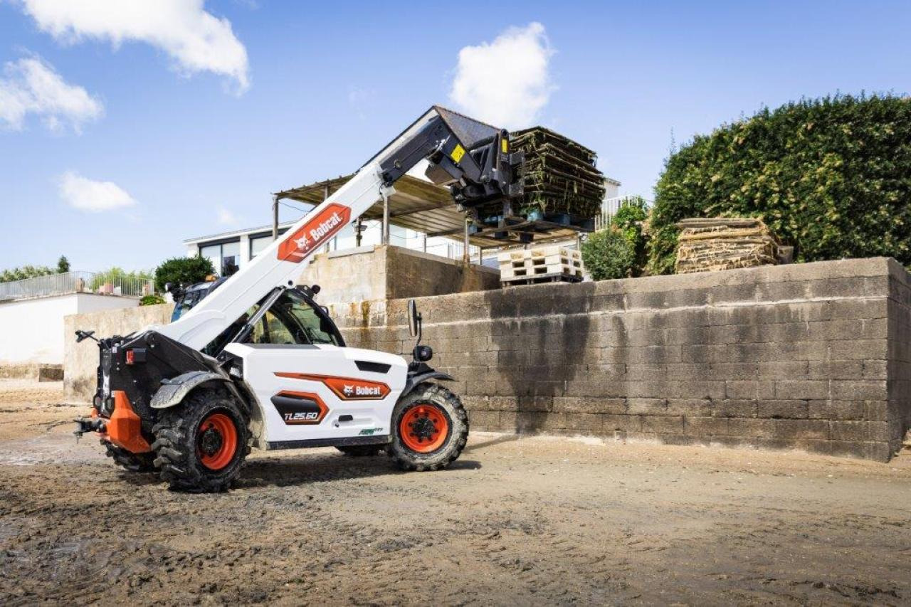 Bobcat TL25-60 Agri 1 5 Jahre 0% - Sollevatore telescopico: foto 1 Bobcat TL25-60 Agri 1 5 Jahre 0% - Sollevatore telescopico: foto 1