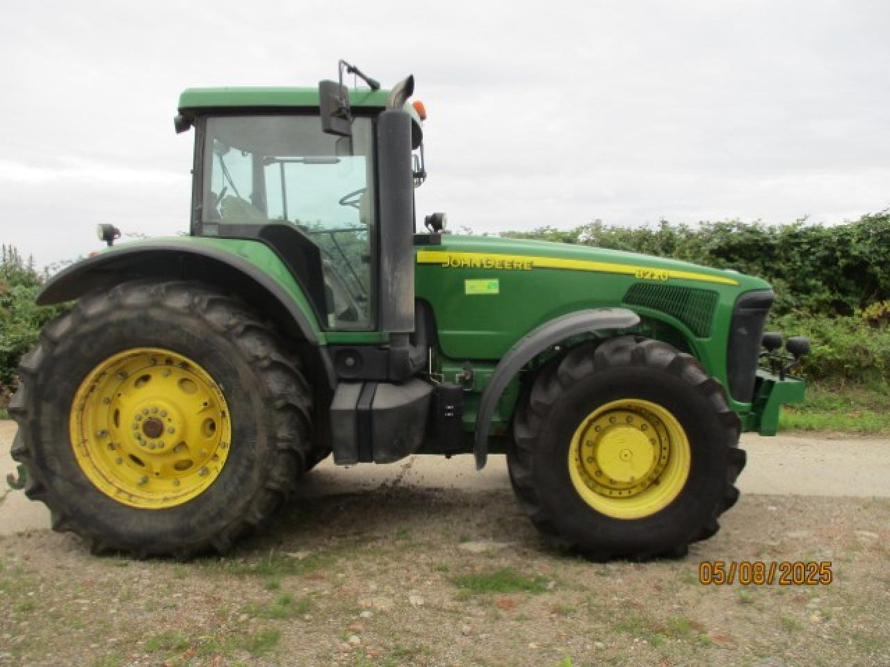 John Deere 8220 Power Schift 7290 Std. - Trattore: foto 2 John Deere 8220 Power Schift 7290 Std. - Trattore: foto 2
