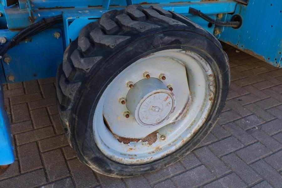 Piattaforma a pantografo Genie GS4390 Diesel, 4x4 Drive, 15m Working Height, 680k: foto 18