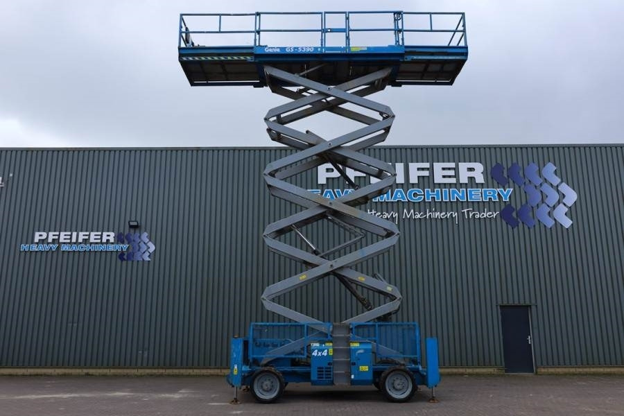 Genie GS5390 Diesel, 4x4 Drive, 18.15m Working Height, 6 - Piattaforma a pantografo: foto 3 Genie GS5390 Diesel, 4x4 Drive, 18.15m Working Height, 6 - Piattaforma a pantografo: foto 3