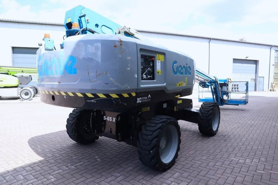 Genie S65XC Guarantee! Diesel, 4x4 Drive, 21.8m Working - Piattaforma telescopica: foto 2 Genie S65XC Guarantee! Diesel, 4x4 Drive, 21.8m Working - Piattaforma telescopica: foto 2