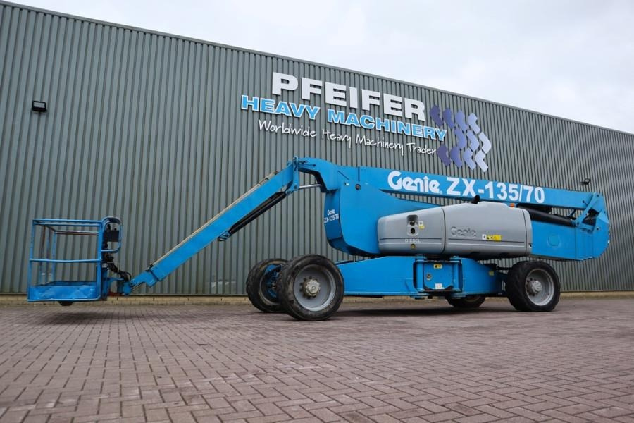 Genie ZX135/70 Diesel, 4x4x4 Drive, 43m Lifting Height, - Piattaforma articolata: foto 1 Genie ZX135/70 Diesel, 4x4x4 Drive, 43m Lifting Height, - Piattaforma articolata: foto 1
