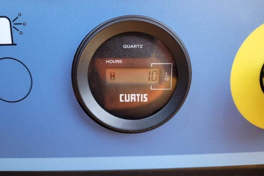 Haulotte Compact 12DX Valid Inspection, *Guarantee! Diesel, - Piattaforma a pantografo: foto 5 Haulotte Compact 12DX Valid Inspection, *Guarantee! Diesel, - Piattaforma a pantografo: foto 5