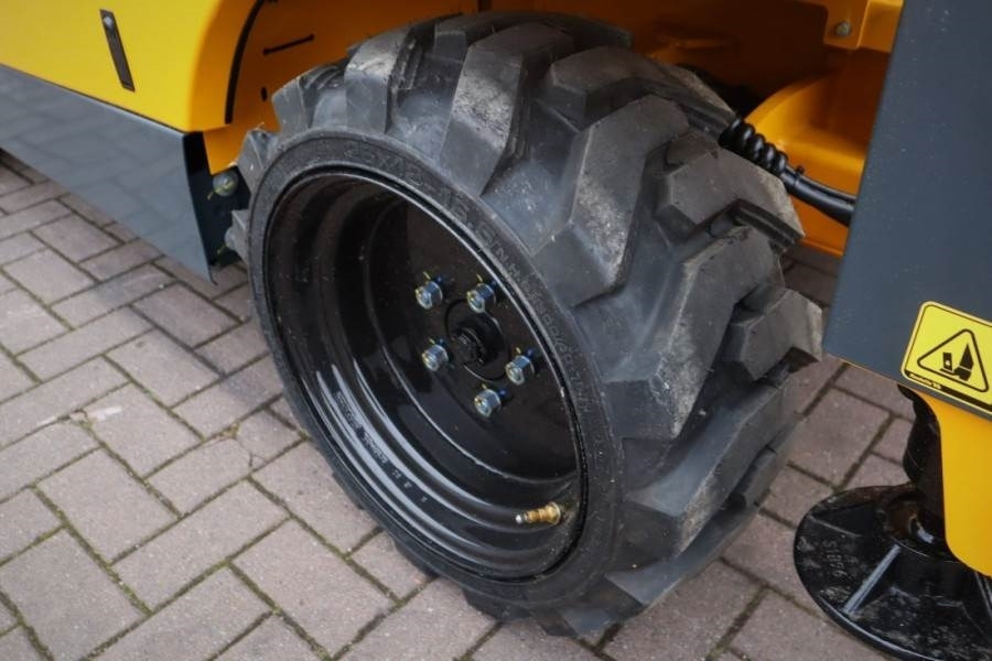 Haulotte Compact 12DX Valid Inspection, *Guarantee! Diesel, - Piattaforma a pantografo: foto 5 Haulotte Compact 12DX Valid Inspection, *Guarantee! Diesel, - Piattaforma a pantografo: foto 5
