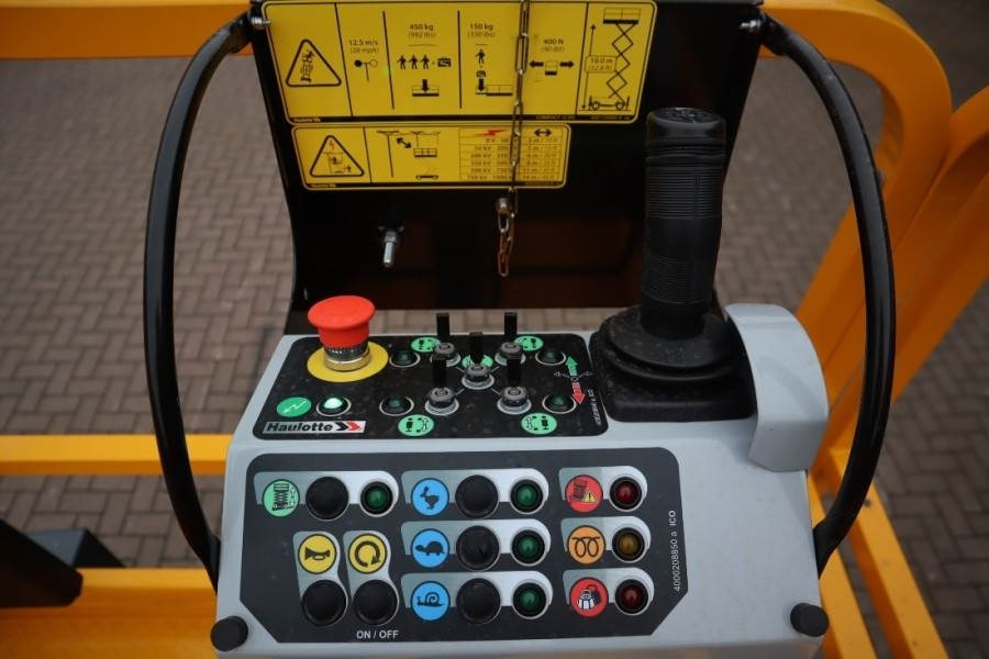 Haulotte Compact 12DX Valid Inspection, *Guarantee! Diesel, - Piattaforma a pantografo: foto 3 Haulotte Compact 12DX Valid Inspection, *Guarantee! Diesel, - Piattaforma a pantografo: foto 3