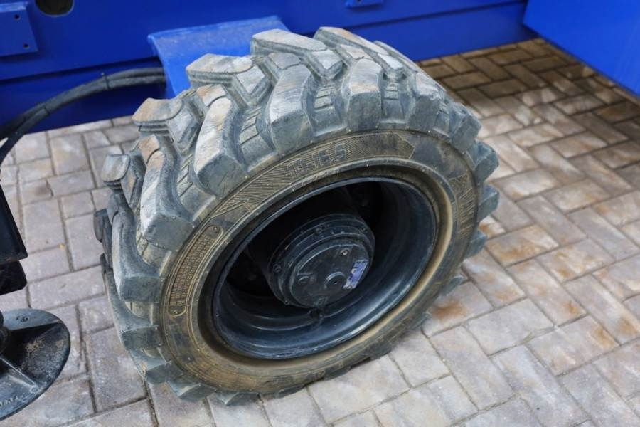 Piattaforma a pantografo Haulotte H15SXL Diesel, 4x4 Drive, 15m Working Height, 500k: foto 12