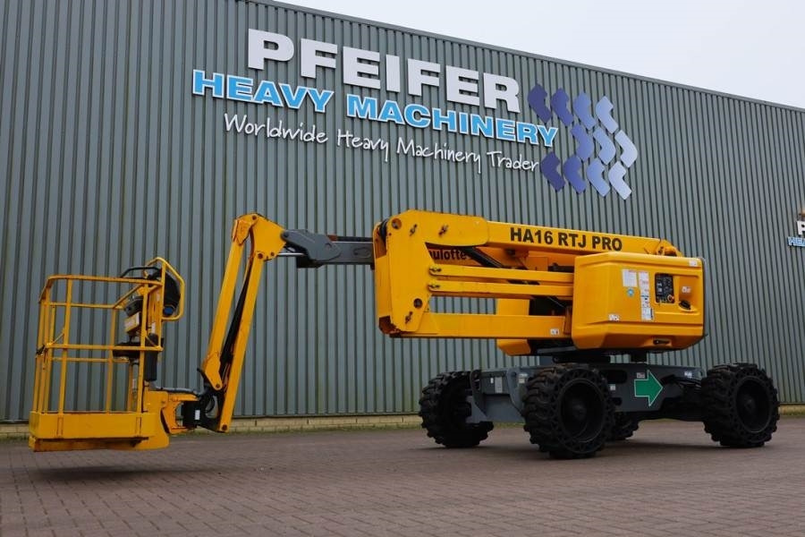 Haulotte HA16RTJ Pro Diesel, 4x4x4 Drive, 16 m Working Heig - Piattaforma articolata: foto 1 Haulotte HA16RTJ Pro Diesel, 4x4x4 Drive, 16 m Working Heig - Piattaforma articolata: foto 1