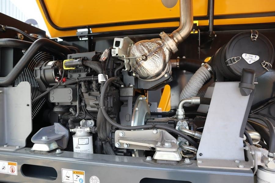 Haulotte HT28RTJ Pro Guarantee! 4x4x4 Drive, 28 m Working H - Piattaforma telescopica: foto 4 Haulotte HT28RTJ Pro Guarantee! 4x4x4 Drive, 28 m Working H - Piattaforma telescopica: foto 4