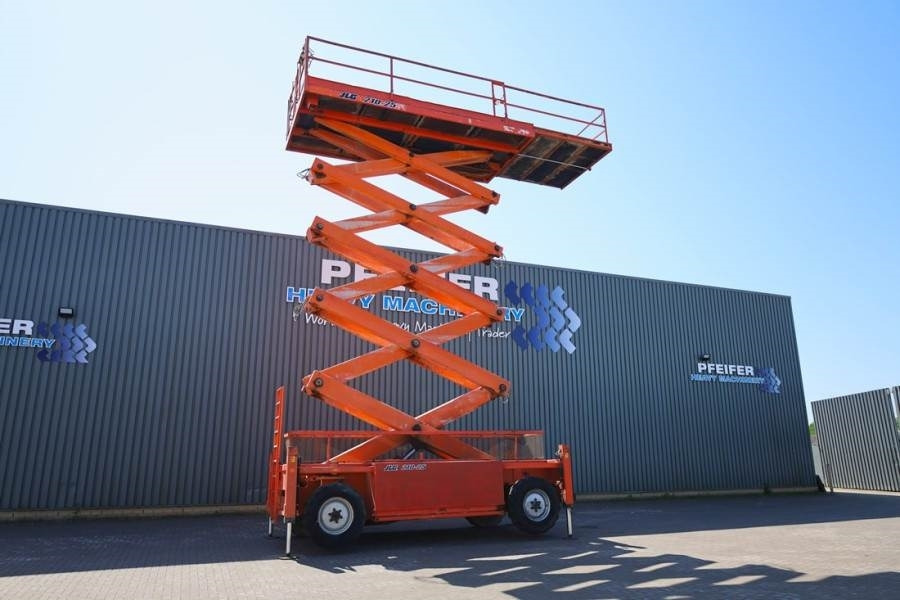 JLG 210-25 Diesel, 4x4 Drive, 23m Working Height, 1000 - Piattaforma a pantografo: foto 2 JLG 210-25 Diesel, 4x4 Drive, 23m Working Height, 1000 - Piattaforma a pantografo: foto 2