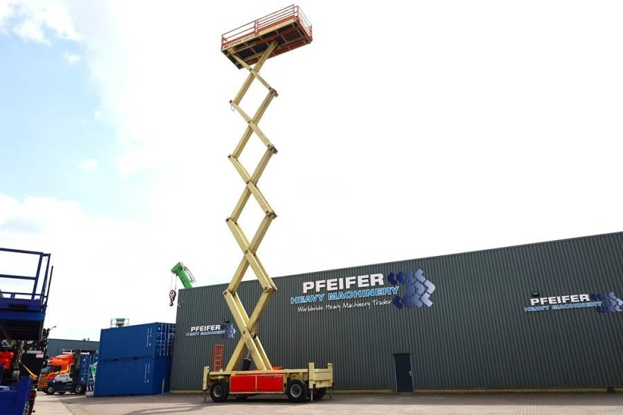 JLG 260-25 Diesel, 4x4 Drive, 9.80m Hydraulic Deck Ext - Piattaforma a pantografo: foto 3 JLG 260-25 Diesel, 4x4 Drive, 9.80m Hydraulic Deck Ext - Piattaforma a pantografo: foto 3