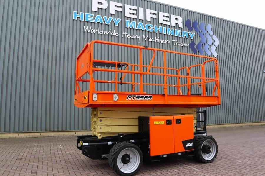 JLG RT3369 Unused, Diesel, 12m Working Height, 454kg C - Piattaforma a pantografo: foto 2 JLG RT3369 Unused, Diesel, 12m Working Height, 454kg C - Piattaforma a pantografo: foto 2