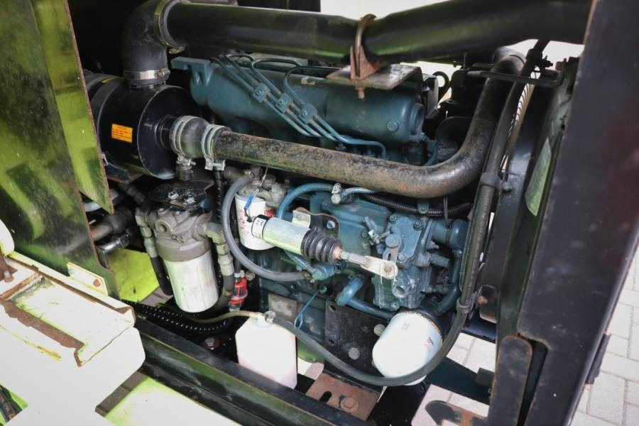 MEC 3392RT-T Diesel, 4x4 Drive, 12m Working Height, 12 - Piattaforma a pantografo: foto 3 MEC 3392RT-T Diesel, 4x4 Drive, 12m Working Height, 12 - Piattaforma a pantografo: foto 3