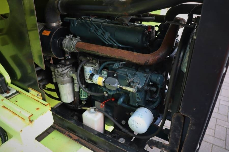 MEC 3392RT-T Diesel, 4x4 Drive, 12m Working Height, 12 - Piattaforma a pantografo: foto 3 MEC 3392RT-T Diesel, 4x4 Drive, 12m Working Height, 12 - Piattaforma a pantografo: foto 3