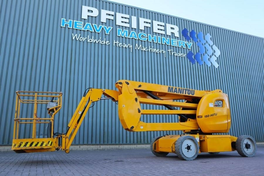 Manitou 150AETJ Compact Electric, 15m Working Height, 6.5m - Piattaforma articolata: foto 1 Manitou 150AETJ Compact Electric, 15m Working Height, 6.5m - Piattaforma articolata: foto 1