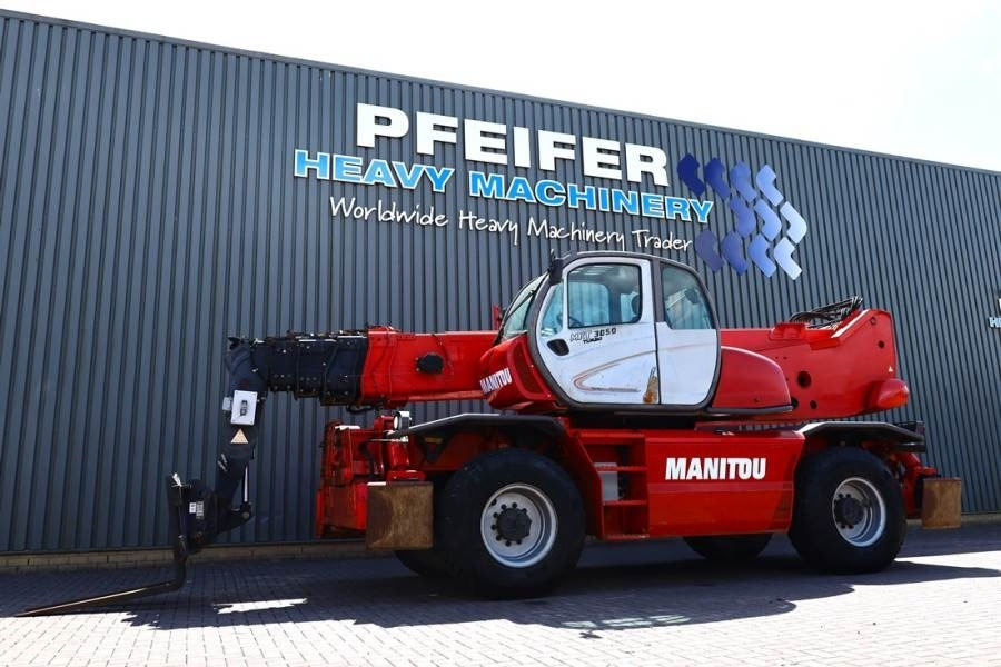 Manitou MRT3050 PRIVILEGE Diesel, 4x4 Drive And 4-Wheel St - Sollevatore telescopico: foto 1 Manitou MRT3050 PRIVILEGE Diesel, 4x4 Drive And 4-Wheel St - Sollevatore telescopico: foto 1