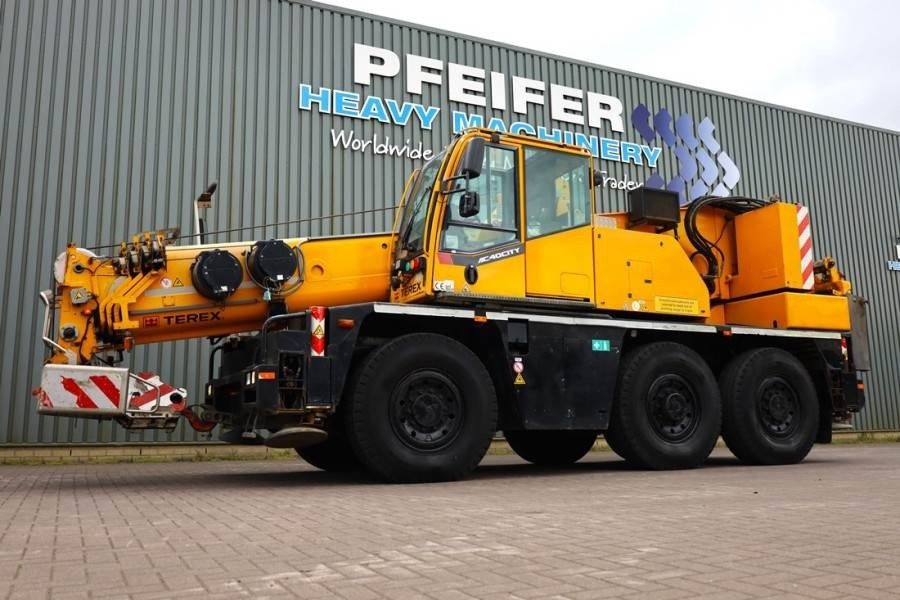 Terex Demag AC40 City Diesel, 6x6 Drive And 6-Wheel Stee - Gru multistrada: foto 1 Terex Demag AC40 City Diesel, 6x6 Drive And 6-Wheel Stee - Gru multistrada: foto 1