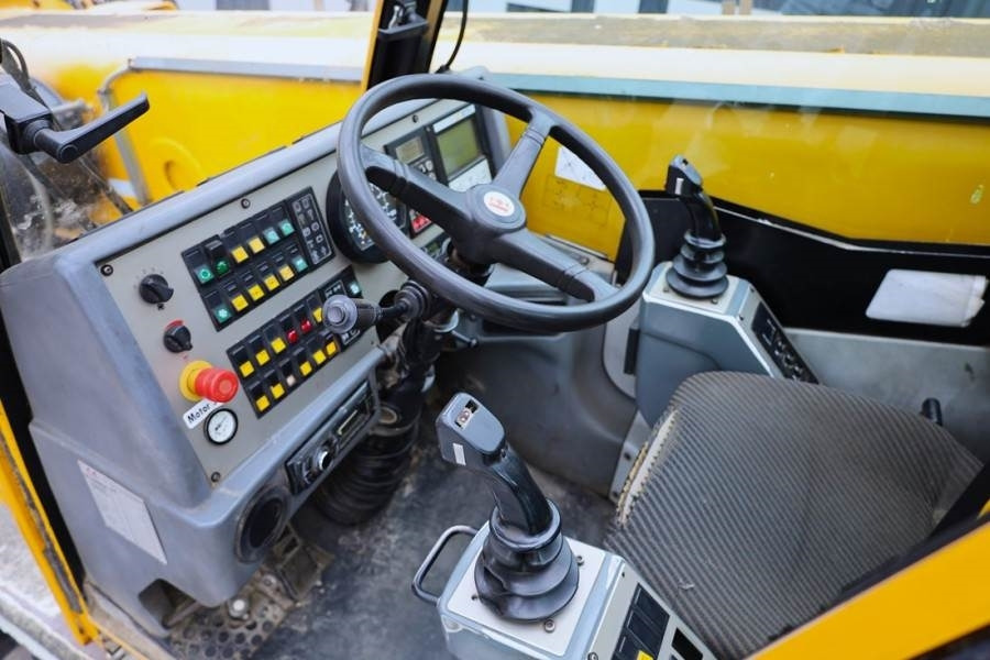 Terex Demag AC40 City Diesel, 6x6 Drive And 6-Wheel Stee - Gru multistrada: foto 4 Terex Demag AC40 City Diesel, 6x6 Drive And 6-Wheel Stee - Gru multistrada: foto 4