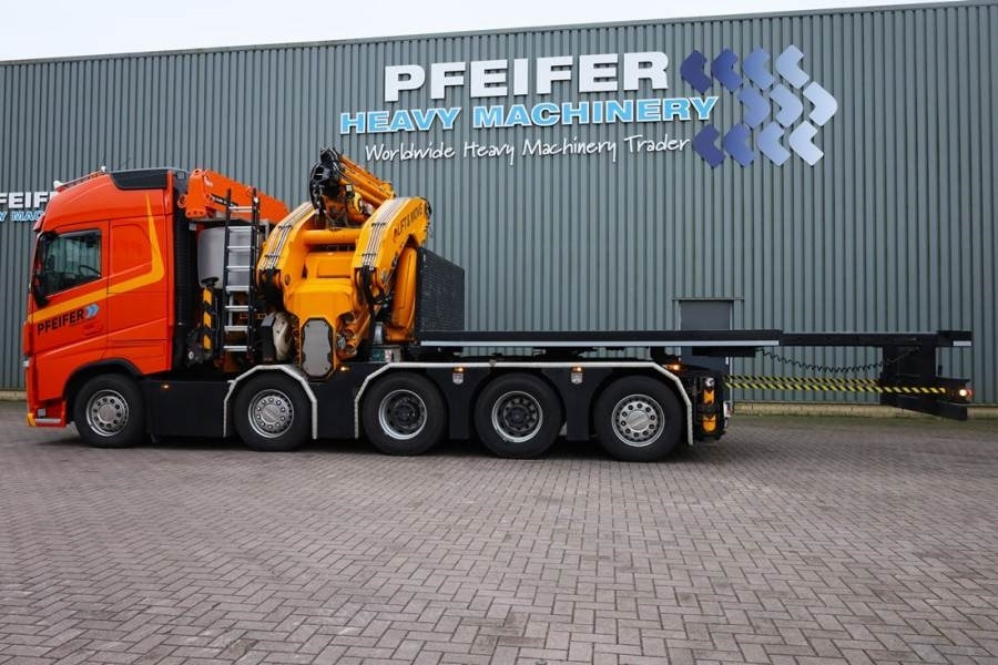 Volvo FH12 With Cormach 135tm Crane Volvo FH12 10x4 With - Gru multistrada: foto 3 Volvo FH12 With Cormach 135tm Crane Volvo FH12 10x4 With - Gru multistrada: foto 3